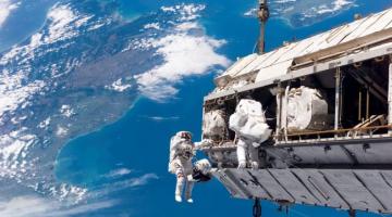 Правительство США хочет заставить NASA прекратить поддержку МКС к 2025 году