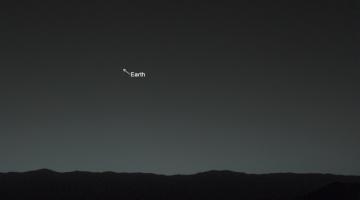 Марсоход Кьюриосити сделал первый снимок Земли с поверхности Марса