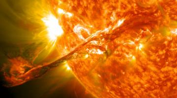#видео | NASA продемонстрировало величие Солнца во всей его 4К-красе