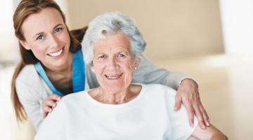 Важность профессионального ухода за пожилыми людьми