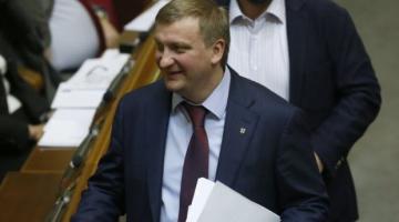 Три тысячи евро в сутки: министр юстиции Павел Петренко 
