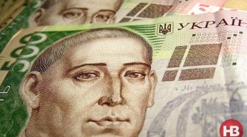 В Кировоградской области сотрудница колонии вымогала деньги у родственников заключенных