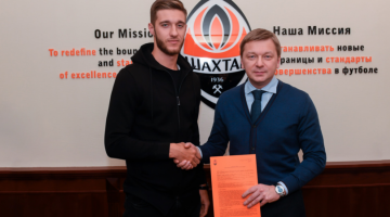 Шахтер объявил о подписании защитника одного из ведущих клубов Украины