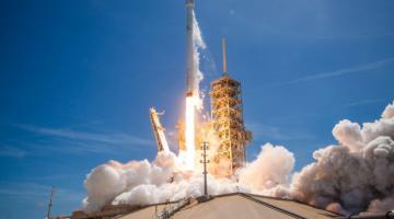 SpaceX в очередной раз успешно запустила и посадила летавшую ракету