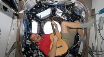 Канадский астронавт: первые на Красной планете станут марсианами