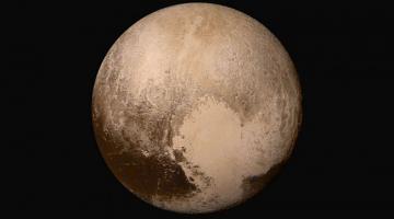 Атмосфера, луны, геологическая активность… Почему Плутон — не планета?