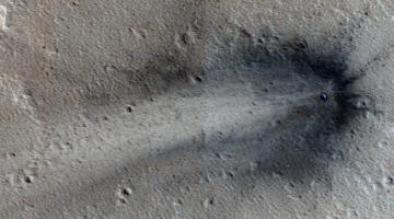 На Марсе в районе Элизиум найден свежий след внешнего воздействия