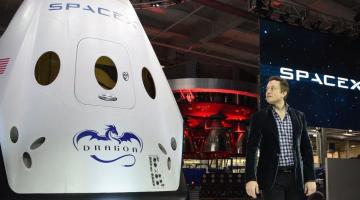 SpaceX перенесла первый пилотируемый полёт аппарата Dragon на 2018 год