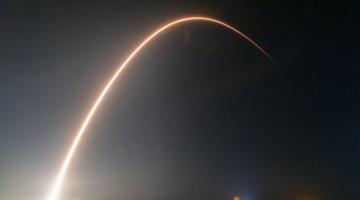 Этой ночью SpaceX впервые повторно запустит ракету версии Block 5